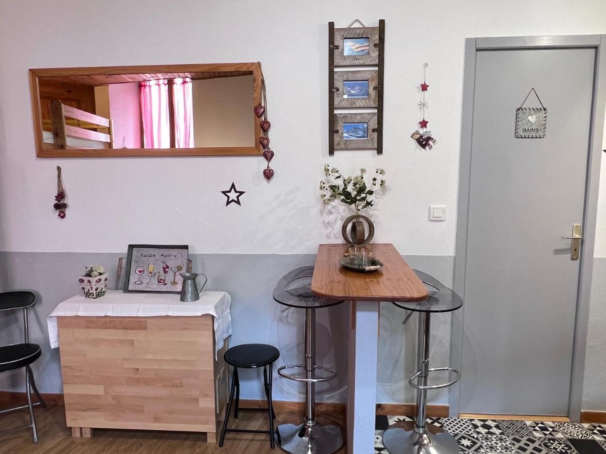 L'Astazou "Pret Gracieux Du Materiel De Ski" Au Studio Luz-Saint-Sauveur Ngoại thất bức ảnh