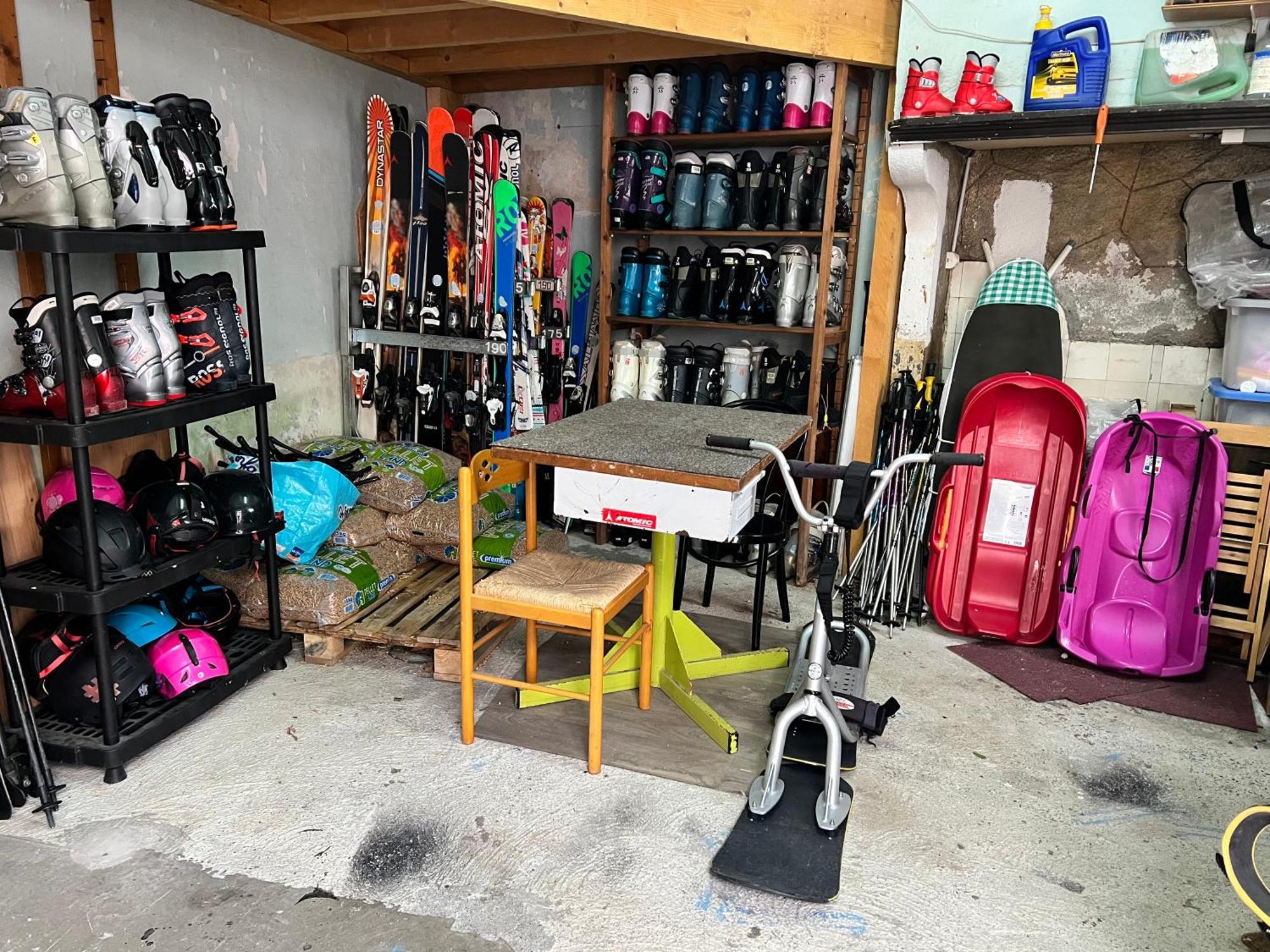 L'Astazou "Pret Gracieux Du Materiel De Ski" Au Studio Luz-Saint-Sauveur Ngoại thất bức ảnh