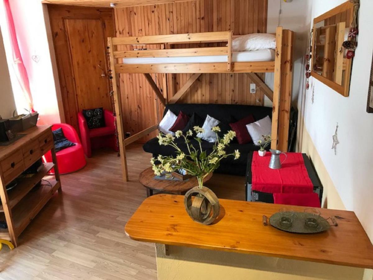 L'Astazou "Pret Gracieux Du Materiel De Ski" Au Studio Luz-Saint-Sauveur Ngoại thất bức ảnh